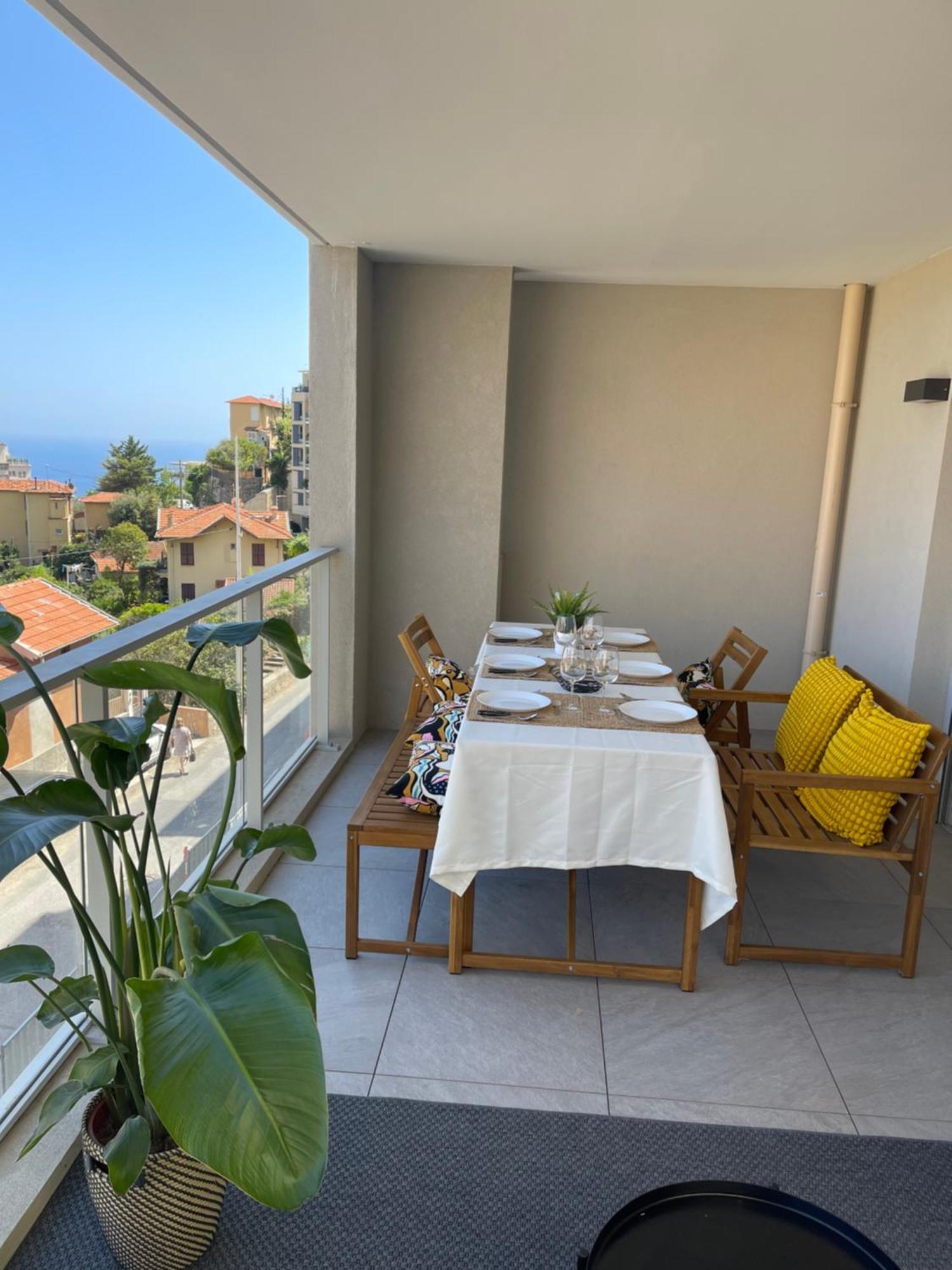 Appartement Neuf, Monaco Avec Vue Mer بوزولي المظهر الخارجي الصورة